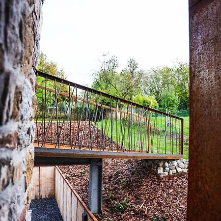 Amazon Corten Марш ан Фамен Екстериор снимка