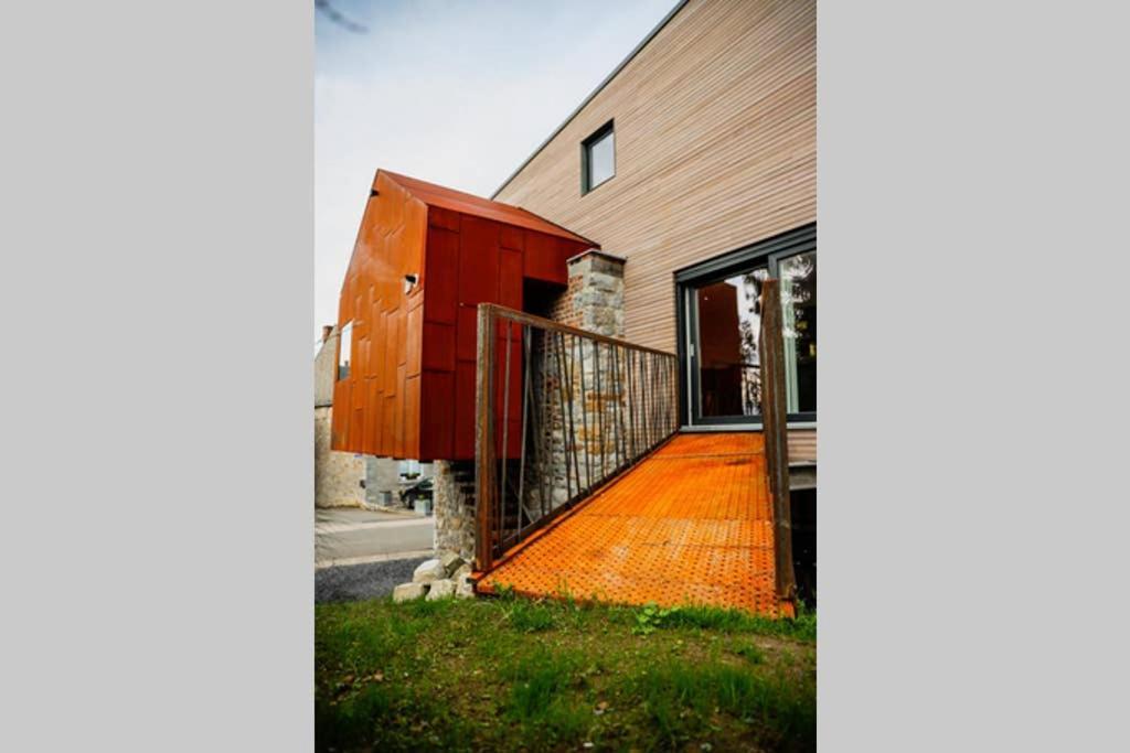 Amazon Corten Марш ан Фамен Екстериор снимка